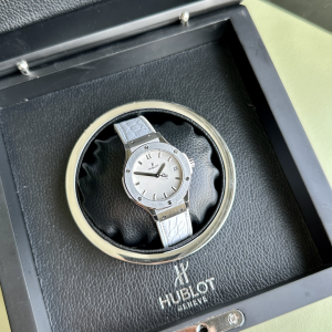 Hublot Big Bang White Leather Watch 33MM Hublot Big Bang White Leather Watch 33MM