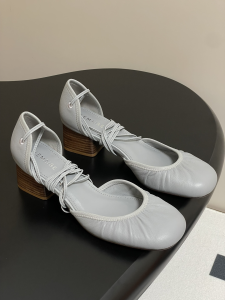 Lemaire Micro Brown Leather Ballet Pumps Light Gray 50MM Lemaire Micro Brown Leather Ballet Pumps Light Gray 50MM