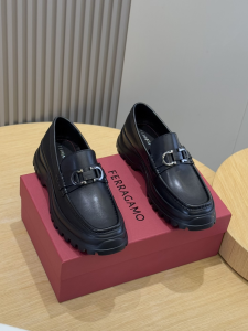 Ferragamo Gancini Cocoon Calf Leather Loafers Black Ferragamo Gancini Cocoon Calf Leather Loafers Black