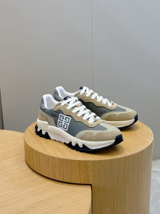 Givenchy Giv Runner Calfskin and Nylon Sneakers Beige Gray Givenchy Giv Runner Calfskin and Nylon Sneakers Beige Gray