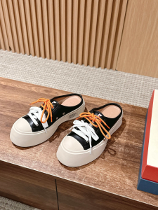 Marni Black leather Pablo lace up sabot Open Back Sneakers Marni Black leather Pablo lace up sabot Open Back Sneakers