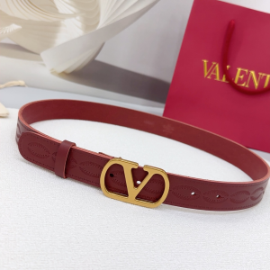 Valentino Vlogo Signature Calfskin Belt Burgundy 30MM Valentino Vlogo Signature Calfskin Belt Burgundy 30MM