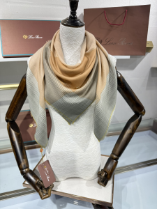 Loro Piana Cashmere Silk Shawl Scarf Brown White Loro Piana Cashmere Silk Shawl Scarf Brown White