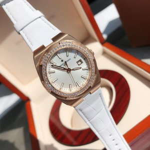 Vacheron Constantin Overseas Diamond Stainless Steel Watch Rose Gold White 33MM Vacheron Constantin Overseas Diamond Stainless Steel Watch Rose Gold White 33MM