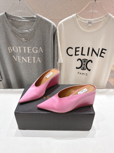 Alaia Cube Pink Satin Wedge Mules