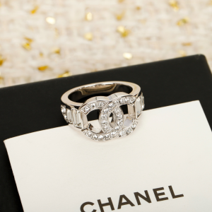 Chanel Crystal CC Logo White Gold Rings