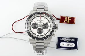 Longines mens swiss automatic chronograph conquest stainless steel bracelet watch Black White 42mm Longines mens swiss automatic chronograph conquest stainless steel bracelet watch Black White 42mm