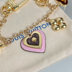 Louis Vuitton MY Heart Bag Charm Pink