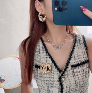 Chanel CC Faux Pearl Crystals Brooch