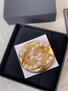 Chanel CC Faux Pearl Crystals Brooch