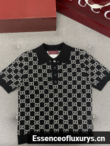 Gucci Reversible GG Wool Jacquard Polo Shirt Black White Gucci Reversible GG Wool Jacquard Polo Shirt Black White