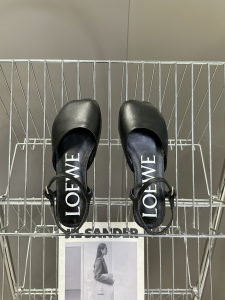 Loewe Black Leather Flat Shoes