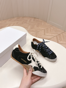 Golden Goose True Star Suede Low Top Trainers Sneakers Black Golden Goose True Star Suede Low Top Trainers Sneakers Black