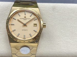 Vacheron Constantin Reissues The Historiques 222 Gold Dial Yellow Gold Watch Vacheron Constantin Reissues The Historiques 222 Gold Dial Yellow Gold Watch