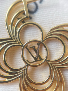 Louis Vuitton LV Breeze Earrings