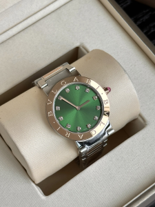 Bvlgari Bvlgari Diamonds Green Dial Stainless Steel Case and Bracelet Watch 33MM Bvlgari Bvlgari Diamonds Green Dial Stainless Steel Case and Bracelet Watch 33MM