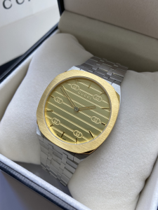 Gucci 25H Interlocking G Steel Bracelet Gold Dial Watch Gucci 25H Interlocking G Steel Bracelet Gold Dial Watch