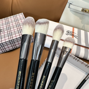 Burberry Makeup Brushed and Tools