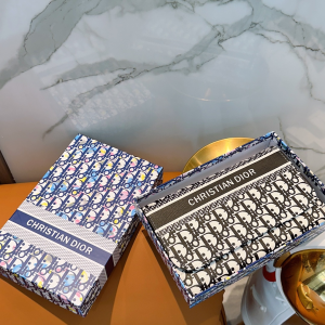 Dior Makeup Brushed and Tools