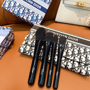 Dior Makeup Brushed and Tools