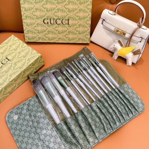Gucci Makeup Brushed and Tools