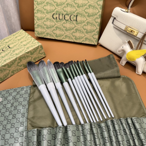 Gucci Makeup Brushed and Tools