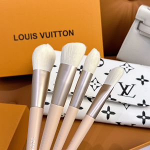 Louis Vuitton Makeup Brushed and Tools