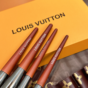 Louis Vuitton Makeup Brushed and Tools