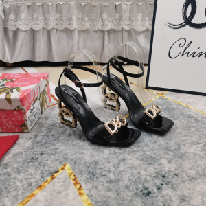 Dolce Gabbana DG Heeled Black Patent Leather Sandals Dolce Gabbana DG Heeled Black Patent Leather Sandals