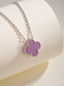 Van Cleef Arpels Vintage Alhambra Pendant Necklaces Purple Van Cleef Arpels Vintage Alhambra Pendant Necklaces Purple